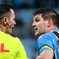 “Tem um tranco aqui”; CBF divulga áudio do VAR em lance que eliminou o Grêmio na Copa do Brasil