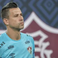 Fluminense anuncia renovação de contrato com o goleiro Fábio por mais uma temporada