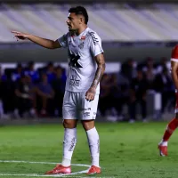 Tiquinho Soares deseja permanecer no Santos, mesmo com salário milionário