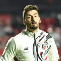 Goleiro Rafael é alvo de críticas após lances flagrados em goleada após São Paulo x Vasco