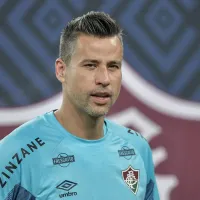 Ricardo Berna, ex-Fluminense, rasga elogios ao goleiro Fábio: “Performando em alto nível”