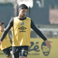 João Basso ganha espaço no Santos e vira titular com Cleber Xavier