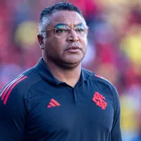 Internacional de Roger Machado avalia situação do atacante Carlos Vinícius centroavante de saída do Fulham