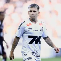 Santos usa dinheiro de Soteldo para pagar dívidas