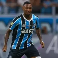 Luan Cândido retorna ao Grêmio após cancelamento de negócio com Caíque