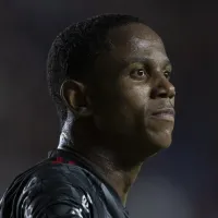 Flamengo toma decisão oficial sobre vender Wallace Yan ao Wolverhampton e Venê Casagrande revela que negócio não foi concluído