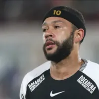 Torcida perde a paciência com Memphis Depay e questiona: “Que horas esse cara vai jogar bola?”