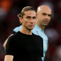 Filipe Luís é informado que Michael deseja sair do Flamengo