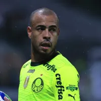 Diretoria do Palmeiras toma decisão sobre Mayke e não irá liberar o lateral-direito ao Santos de forma antecipada