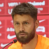 Rafael Sóbis é sincero sobre atuação do Internacional e pede paciência da torcida: “Demora um tempo para estar voando”