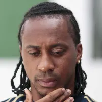 Após se aposentar dos gramados, Arouca muda para o tênis e surpreende os torcedores