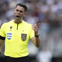 Após expulsar Léo Jardim equivocadamente, CBF pode afastar o árbitro Flávio Rodrigues de Souza dos gramados por 5 jogos