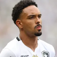 Botafogo decide vender lateral-direito Vitinho por R$ 116 milhões se essa proposta chegar