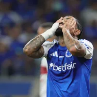 Cruzeiro empata com CRB, e torcida explode com críticas e memes nas redes