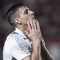 Pavón é criticado durante Fluminense e Grêmio; torcedores não aprovaram atitude do argentino