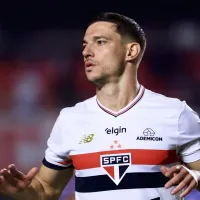 Cédric Soares ganha sequência entre os titulares e se firma no São Paulo