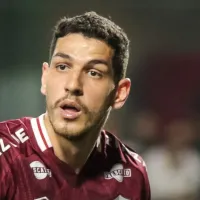 Vasco faz nova oferta e tenta contratação de Nino para formar dupla com Robert Renan