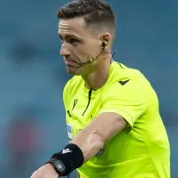 Torcida do Palmeiras fica revoltada com árbitro Ramon Abatti com pênalti não marcado diante do Corinthians