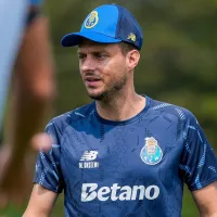 Atlético-MG descarta três nomes antes de escolher Martín Anselmi, que deve assumir nesta quarta