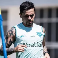 Fagner faz corridas leves no Cruzeiro e avança na recuperação de fratura na fíbula