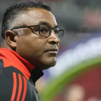 Pressão sobre Roger Machado e sombra de Odair Hellmann pode provocar mudança de esquema do Internacional para o Gre-Nal