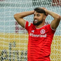 Yuri Alberto recebe o terceiro cartão amarelo e não enfrentará o Internacional no Beira-Rio