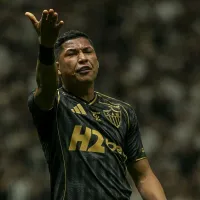 Rony perde chances de gol em Atlético-MG x Juventude, pelo Campeonato Brasileiro, e lances viralizam