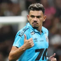 Tiquinho Soares rescindindo contrato com o Santos vira possibilidade e futuro será debatido no fim do ano