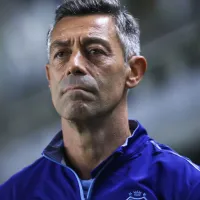 Pedro Caixinha está voltando ao futebol com destino inusitado, 7 meses após demissão do Santos