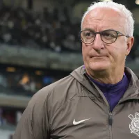 Dorival Júnior é sincero sobre expulsão de José Martínez em Cruzeiro x Corinthians: “Chamou a atenção”
