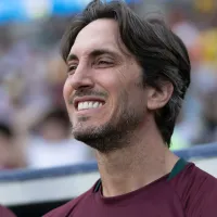 Zubeldía pula de felicidade e comemora permanência de Nonato no Fluminense: “Ele já está fechado”