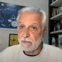 Sormani não perdoa Abel Ferreira e critica treinador após vice do Palmeiras na Libertadores