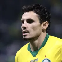 Abel barra Fuchs e Veiga em escalação do Palmeiras