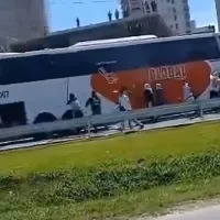 Torcedores de Santos e Inter promovem confusão em Santa Catarina