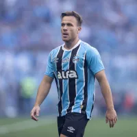 Arthur fala sobre últimos amistosos da Seleção Brasileira e possível convocação para a Copa do Mundo