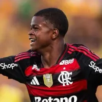 Flamengo usa sub-20 e faz jogo movimentado