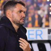 Flamengo encara o Cruz Azul aos cacos e torcida exige demissão de Larcamón