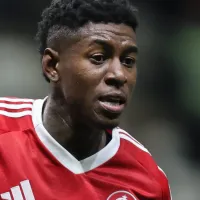 Vitão desabafa sobre o futuro após vitória do Inter