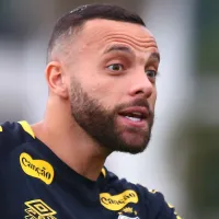 De saída do Santos, Guilherme ficou próximo de ser o novo reforço do São Paulo em uma troca envolvendo Luciano