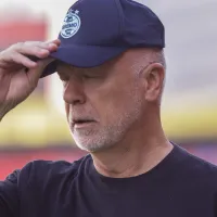 Mano Menezes ‘fura’ Grêmio e comunica que está fora para 2026