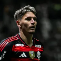 Varela revela que De La Cruz não pensa em sair do Flamengo