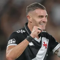 Vegetti supera Cano e lidera disputa anual de gols