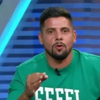 Cicinho provoca e aponta quem se classifica em Corinthians x Cruzeiro