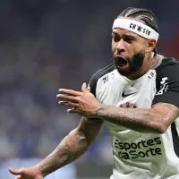 Memphis Depay possui retrospecto positivo contra o Cruzeiro