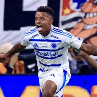 Arroyo marca golaço e coloca Cruzeiro à frente do Corinthians