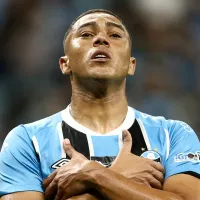 Carlos Vinícius recebe sondagens pra sair do Grêmio