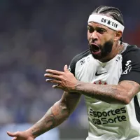 Memphis Depay se irrita ao ser substituído por Dorival Júnior em Corinthians x Vasco