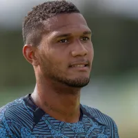 Barca de saídas imediatas no Grêmio pode chegar a 13 nomes