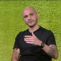 Fábio Santos relembra 2012 antes de Vasco x Corinthians