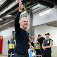 Grêmio arrecada R$ 60 milhõese visa derrubar transfer ban até amanhã